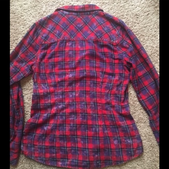 Maurice’s Flannel Top - Picture 2 of 7